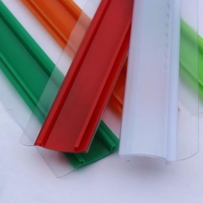 ポリ塩化ビニールの値札の切符のホールダーのプラスチック プロフィールの放出ライン機械
