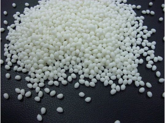 カーペットのマット移動テストTPEの微粒に熱可塑性のエラストマー材料を渡しなさい